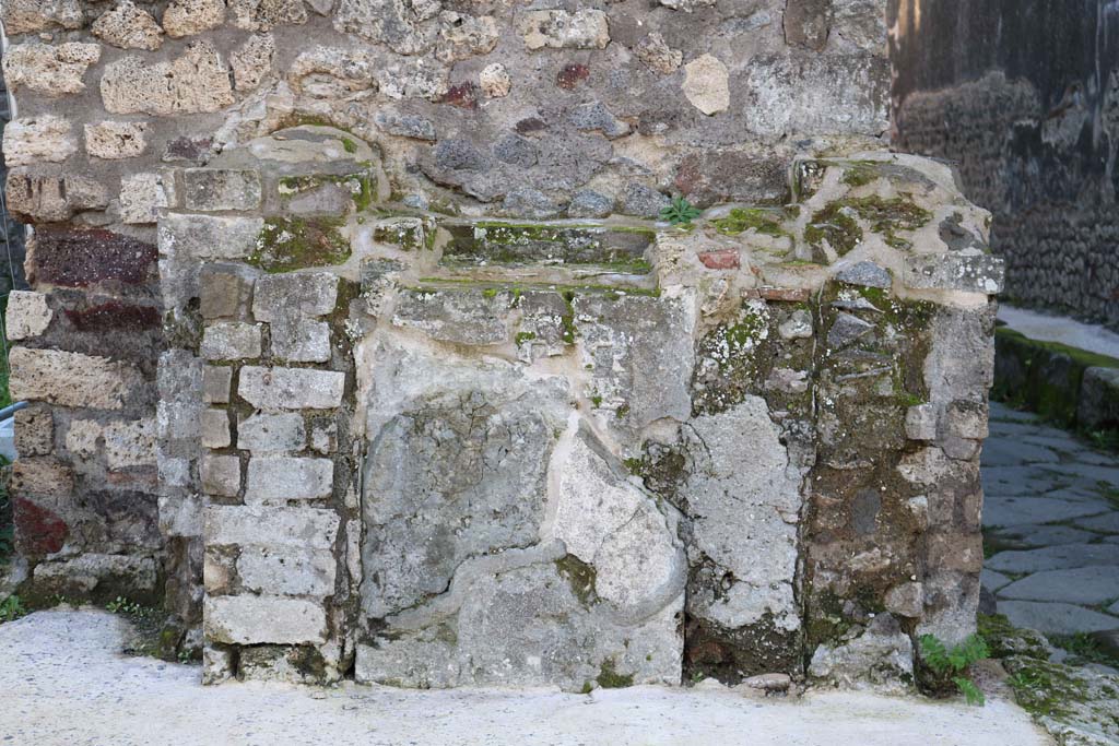 IX.8.1 Pompeii. December 2018. Looking south to street altar outside of IX.8.1, on Via di Nola.
Photo courtesy of Aude Durand.