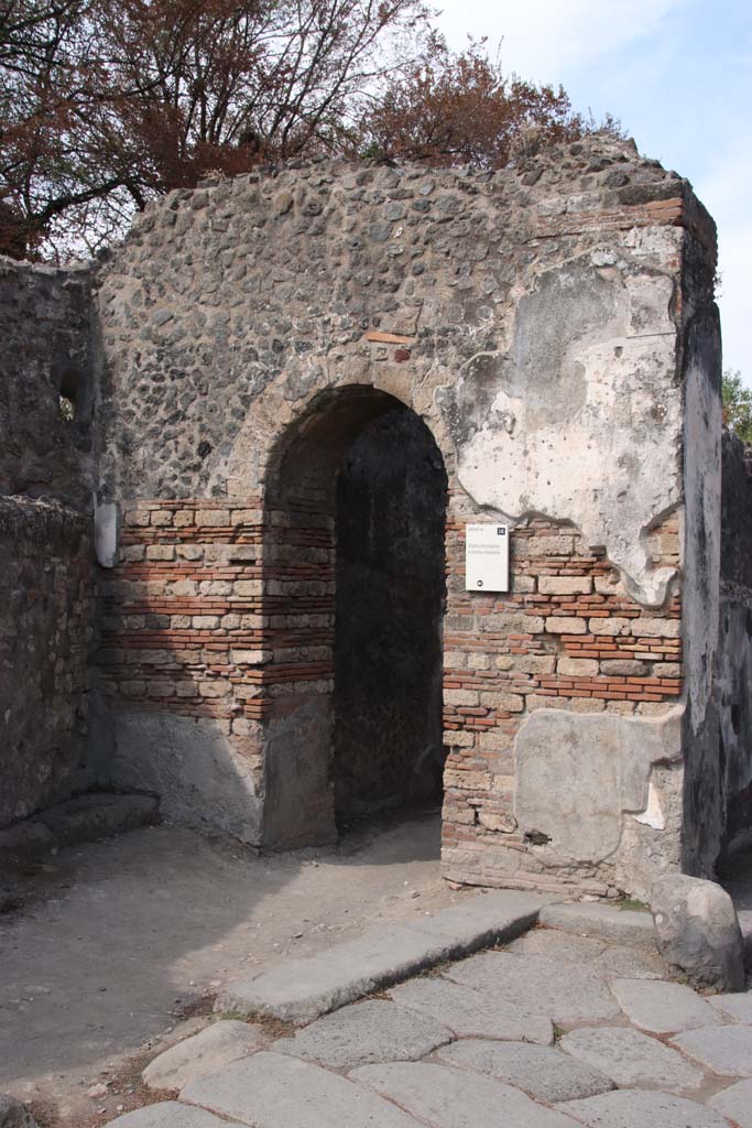 On 16th August 1763 an inscribed cippus was found which confirmed that the Civita was in fact the site of Pompeii. Also found was a consular statue of marble. The cippus is now in Naples Archaeological Museum. Inventory number 3848. The statue is now in Naples Archaeological Museum. Inventory number 6235. See PAH 1 1 153, add. 114, n.12.