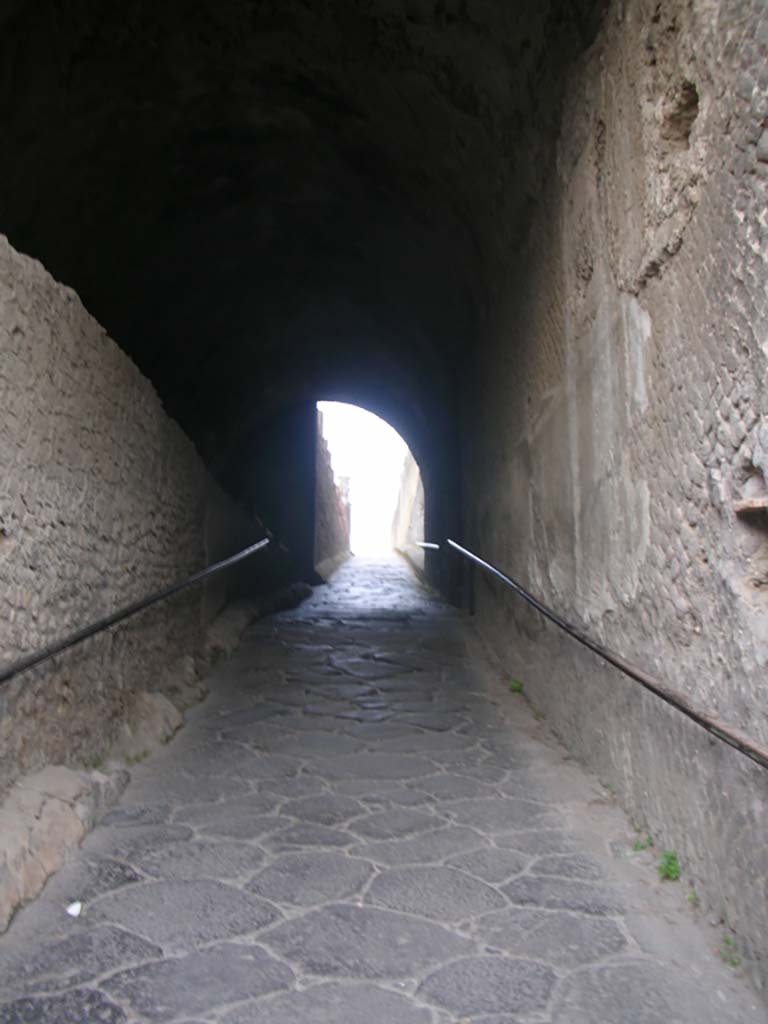 Porta Marina, Pompeii. May 2011.
Looking east through tunnel under gate. Photo courtesy of Ivo van der Graaff.
