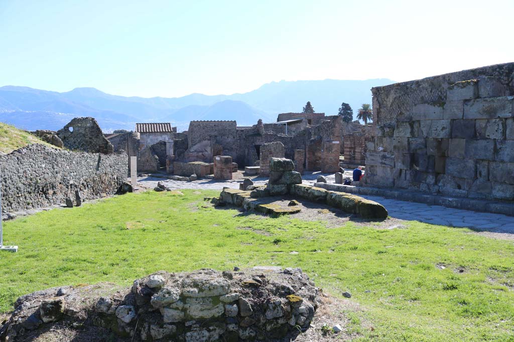 Porta Vesuvio or Vesuvian Gate. Detail of east side.