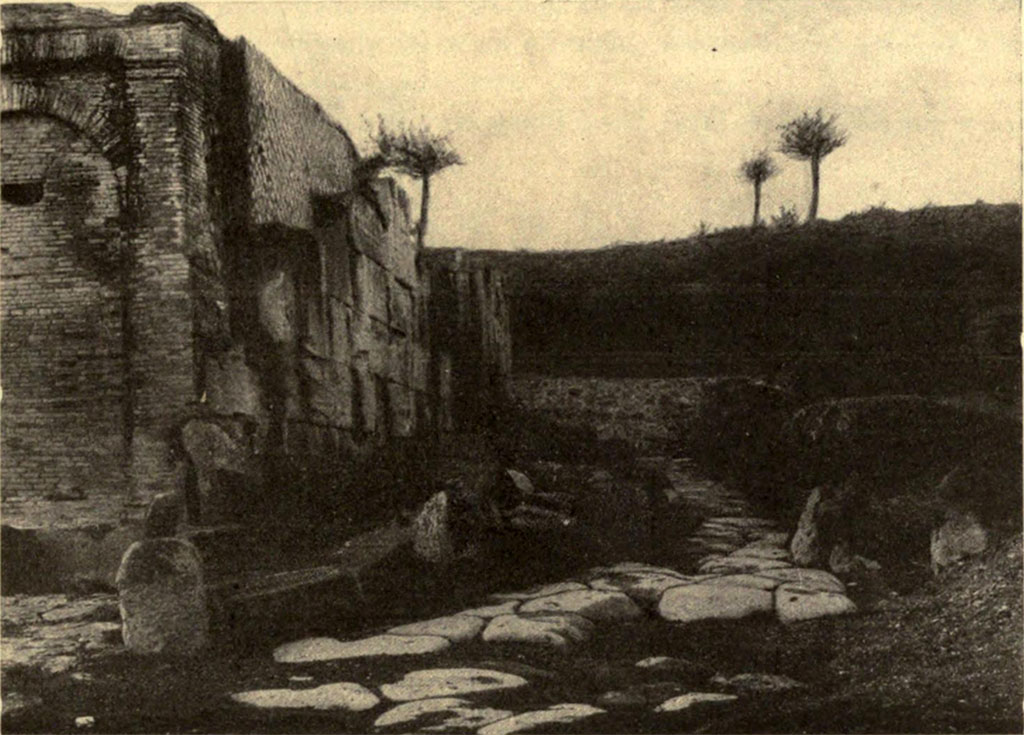 Porta Vesuvio or Vesuvian Gate. Detail of west side.