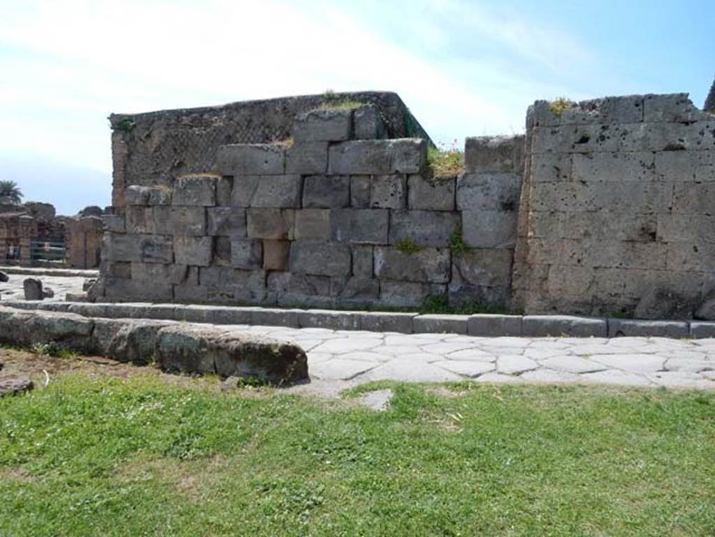 Vesuvian Gate Pompeii. May 2015. Detail of south end of west side of Vesuvian Gate, Looking west. Photo courtesy of Buzz Ferebee.