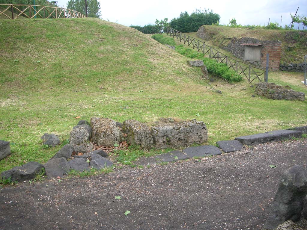Vesuvian Gate Pompeii. May 2010. Looking towards east side of gate at north end. Photo courtesy of Ivo van der Graaff.