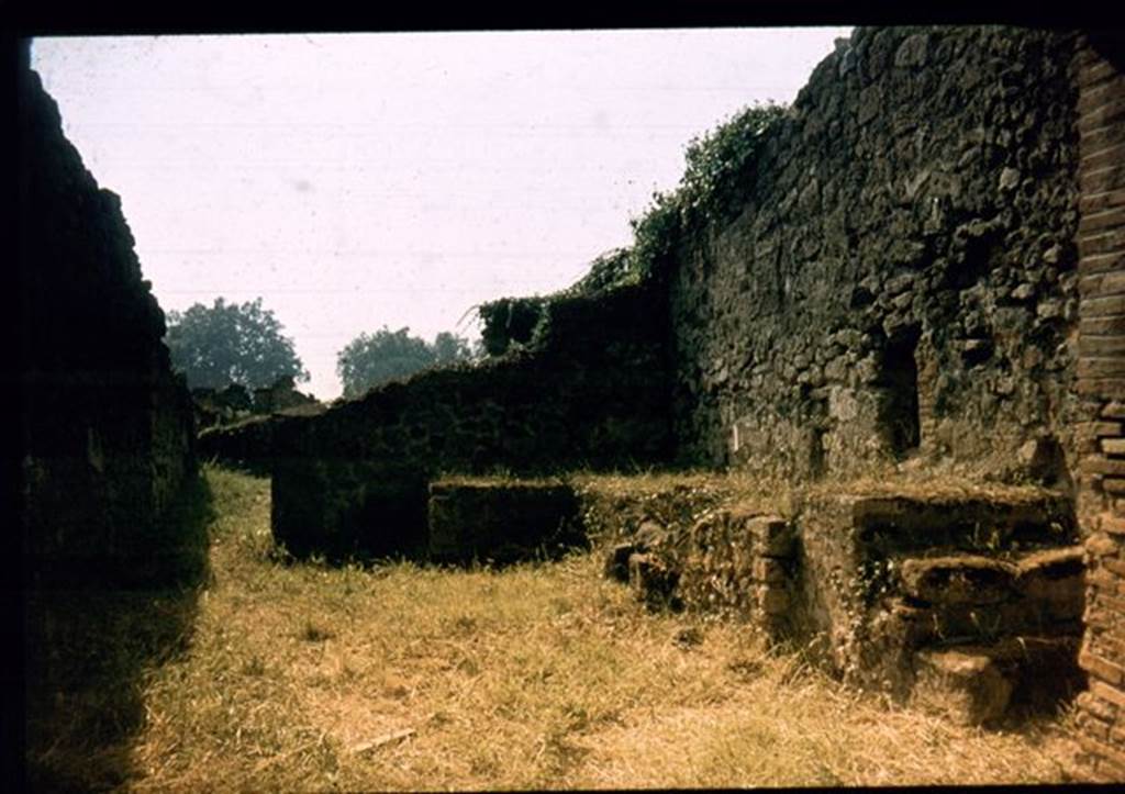 I.3.15 Pompeii. Looking south. Photographed 1970-79 by Günther Einhorn, picture courtesy of his son Ralf Einhorn.