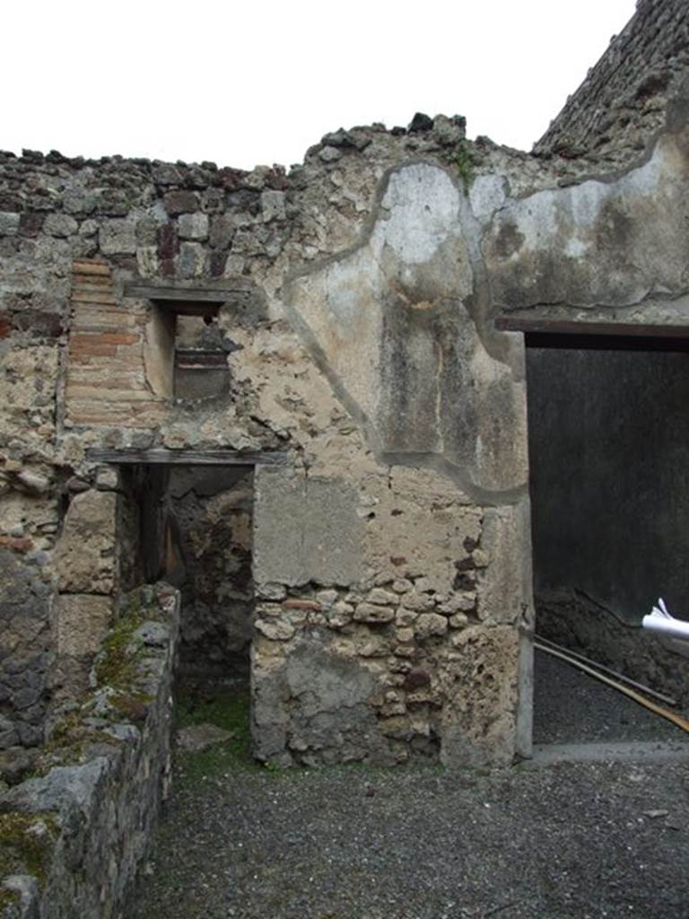 VI.11.9 Pompeii. March 2009.
Room 10, looking north to doorway to room 14, and room 15, corridor to kitchen, baths and bakery.