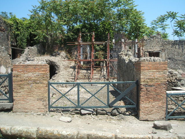 I.2.12 Pompeii. December 2007. Looking east into area of rear room.