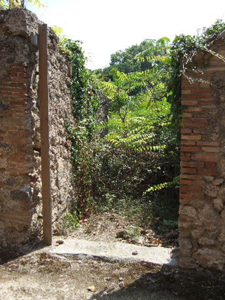 I.2.16 House