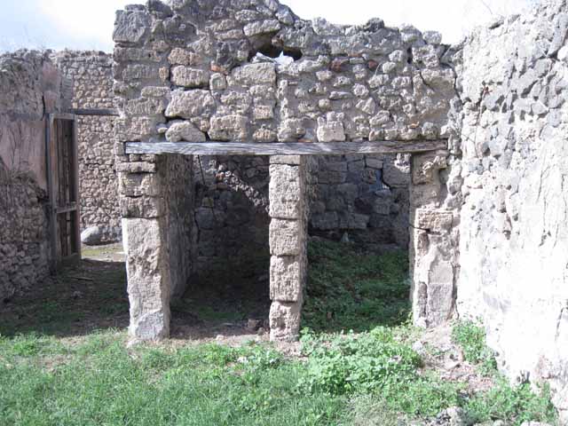 I.2.17 Pompeii. March 2009. Room 3, east wall.