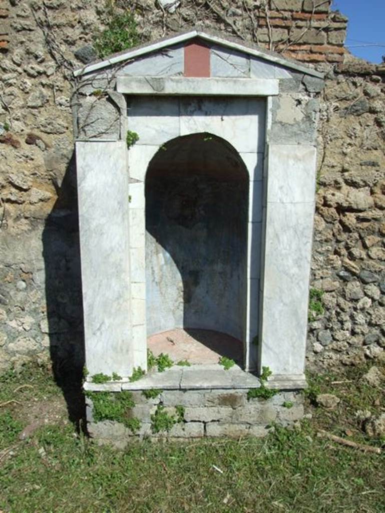 I.2.17 Pompeii. March 2009. Room 13. East wall, with shrine to Venus. This contained a statue of Venus.