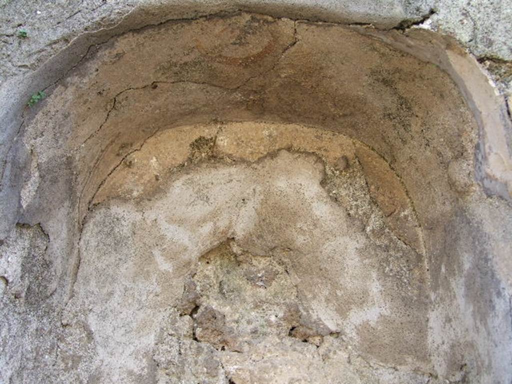 I.2.24 Pompeii. December 2006. Detail of Niche.