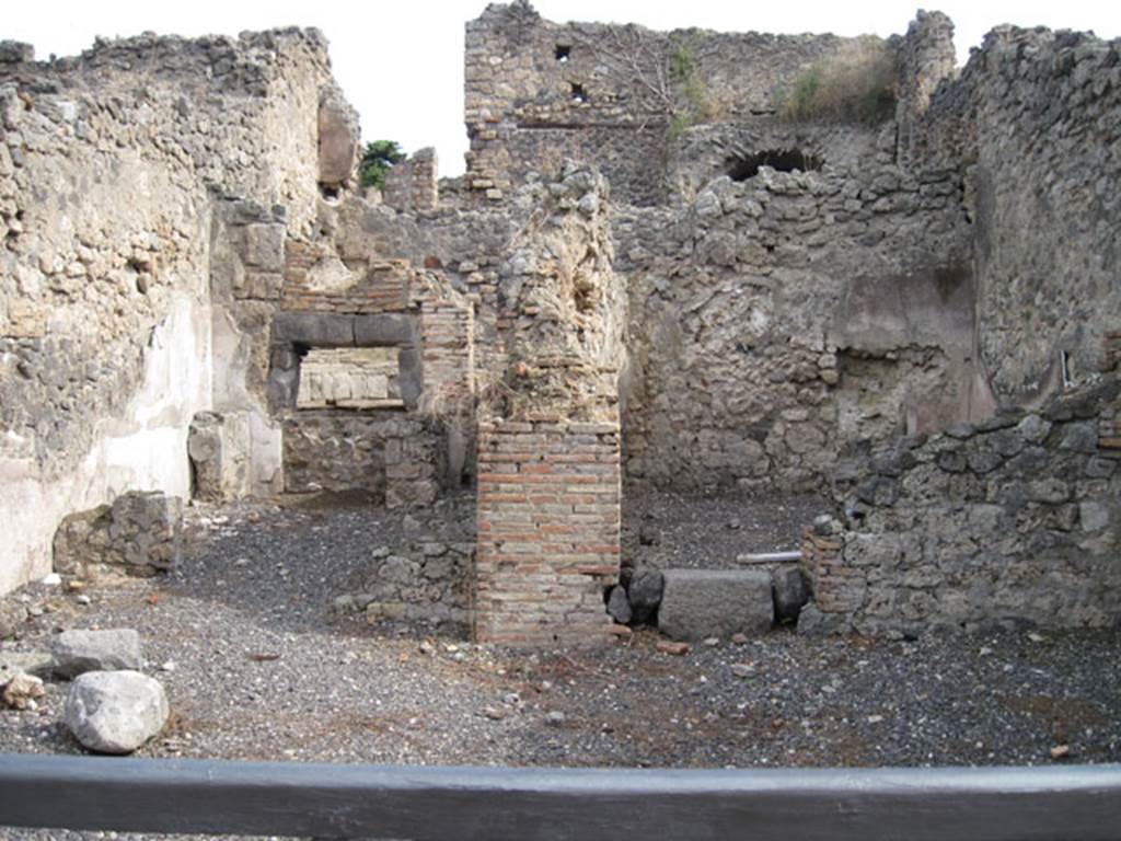 I.3.1 Pompeii. May 2005. Small room in south east corner.