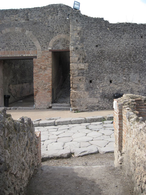 I.3.3 Pompeii. September 2010. Looking towards north wall of atrium. Photo courtesy of Drew Baker.