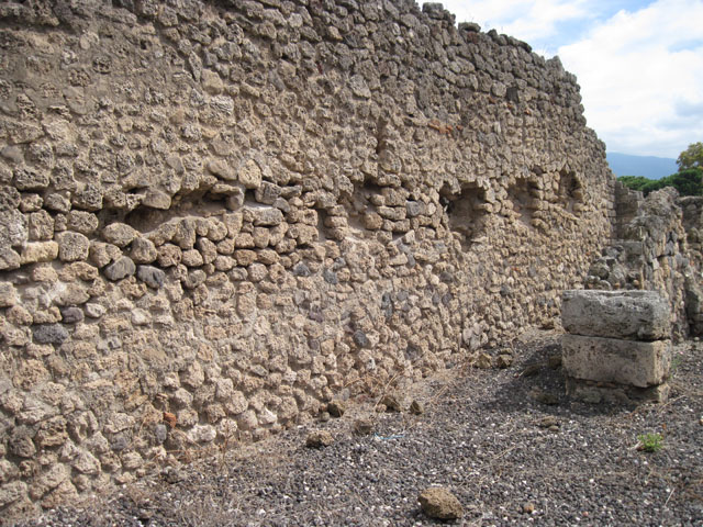 I.3.13 Pompeii. September 2010. Looking south from entrance doorway towards two rear rooms in south-west corner. Photo courtesy of Drew Baker.