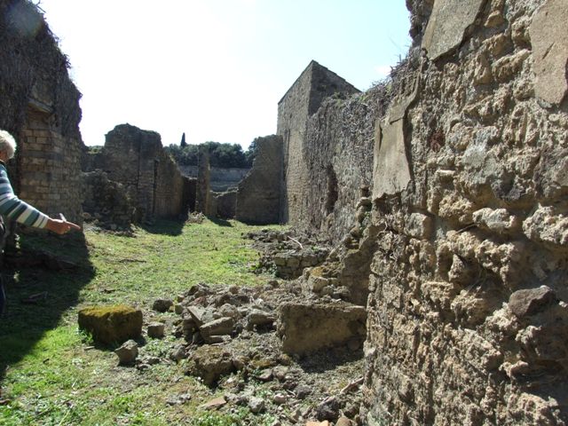 I.3.27 Pompeii. September 2010. Looking east towardsentrance  doorway of bakery. Photo courtesy of Drew Baker.