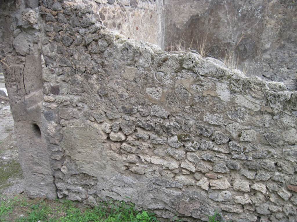 I.3.29 Pompeii. September 2010. Looking south to south wall and south east end of fauces.
Photo courtesy of Drew Baker.