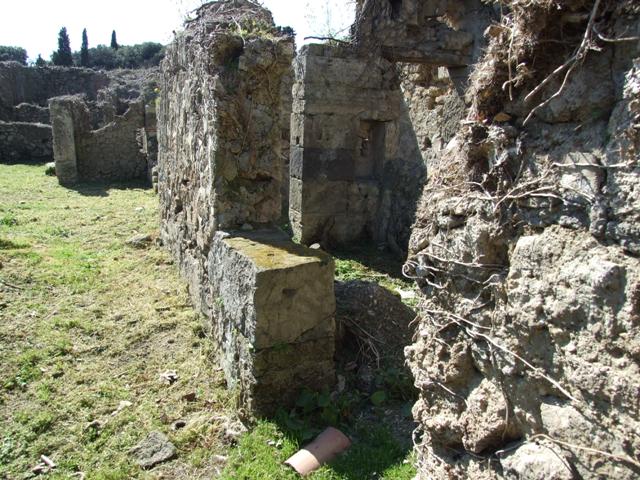 I.3.29 Pompeii.  March 2009. Room 3.  North west corner.