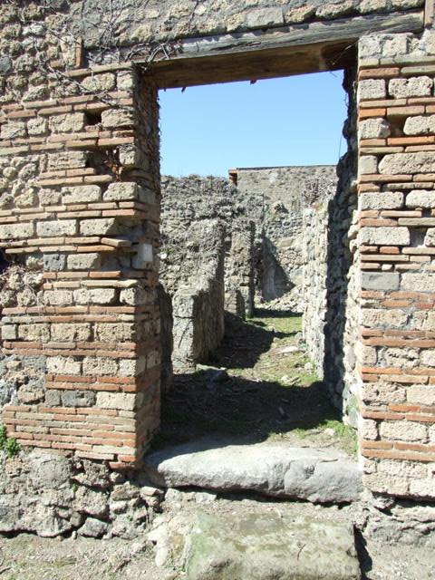 I.3.30 Pompeii. September 2005. Looking north along entrance corridor.