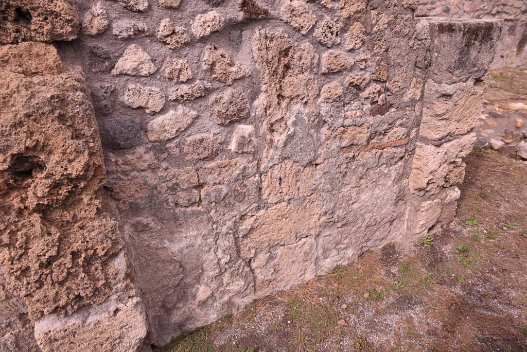I.4.2 Pompeii. October 2019. Detail of north wall of entrance corridor.
Foto Tobias Busen, ERC Grant 681269 D�COR.
