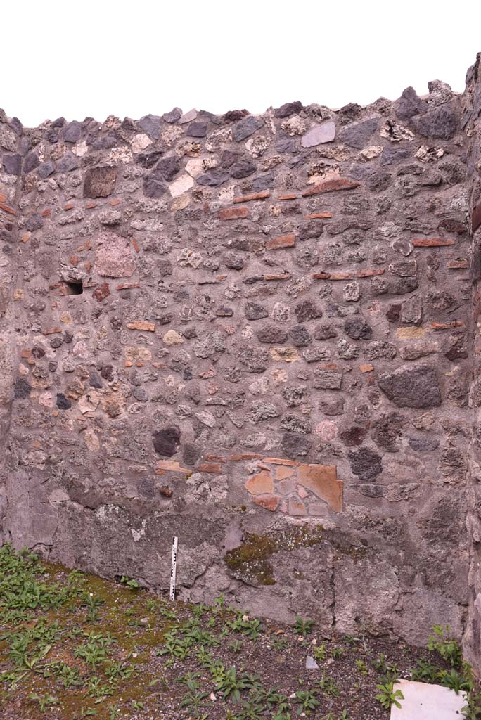 I.4.4 Pompeii. October 2019. Looking towards south wall of rear room.
Foto Tobias Busen, ERC Grant 681269 D�COR.

