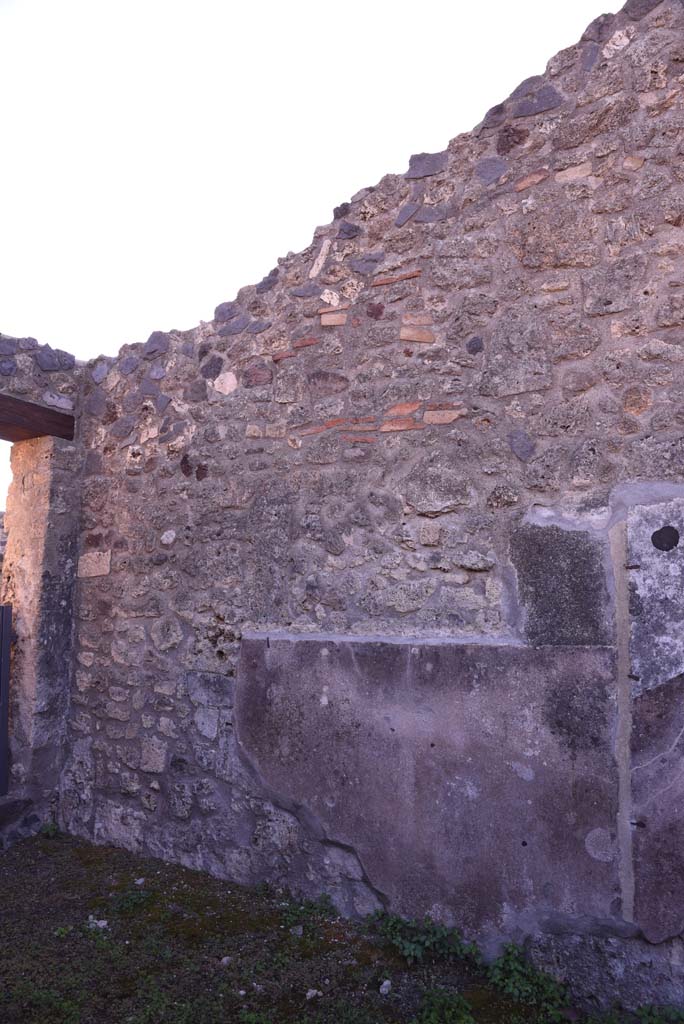 I.4.6 Pompeii. October 2019. Rear room, south wall at east end. 
Foto Tobias Busen, ERC Grant 681269 D�COR.
