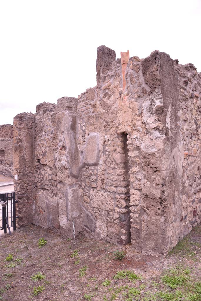 I.4.9 Pompeii. October 2019. North side of vestibule/entrance corridor/fauces. 
Foto Tobias Busen, ERC Grant 681269 D�COR.
