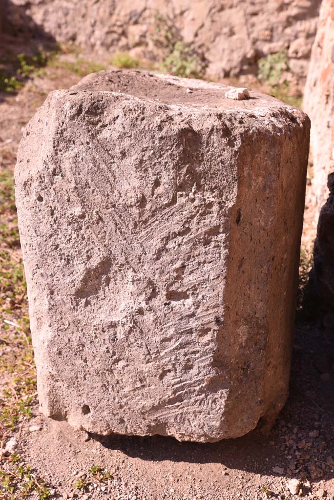 I.4.12 Pompeii. October 2019. Room f, detail, looking north.
Foto Tobias Busen, ERC Grant 681269 D�COR.
