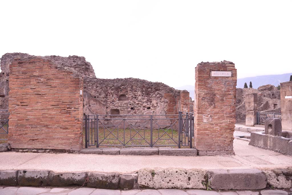 I.4.16 Pompeii. October 2019. Looking south to entrance doorway.
Foto Tobias Busen, ERC Grant 681269 D�COR.
