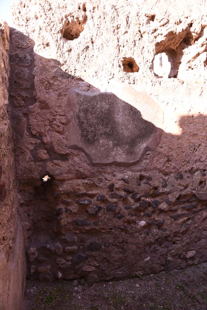 I.4.18 Pompeii. October 2019. Detail from west wall in south-west corner.
Foto Tobias Busen, ERC Grant 681269 D�COR.
