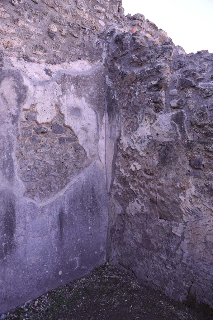 I.4.24 Pompeii. October 2019. South-west corner of rear room.
Foto Tobias Busen, ERC Grant 681269 D�COR.
