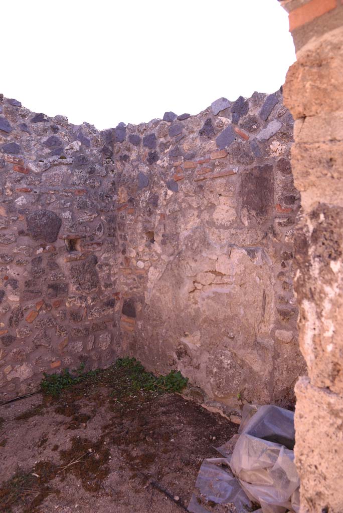 I.4.25/1.4.5 Pompeii. October 2019. Cubiculum 7, looking towards south-west corner.
Foto Tobias Busen, ERC Grant 681269 D�COR.
