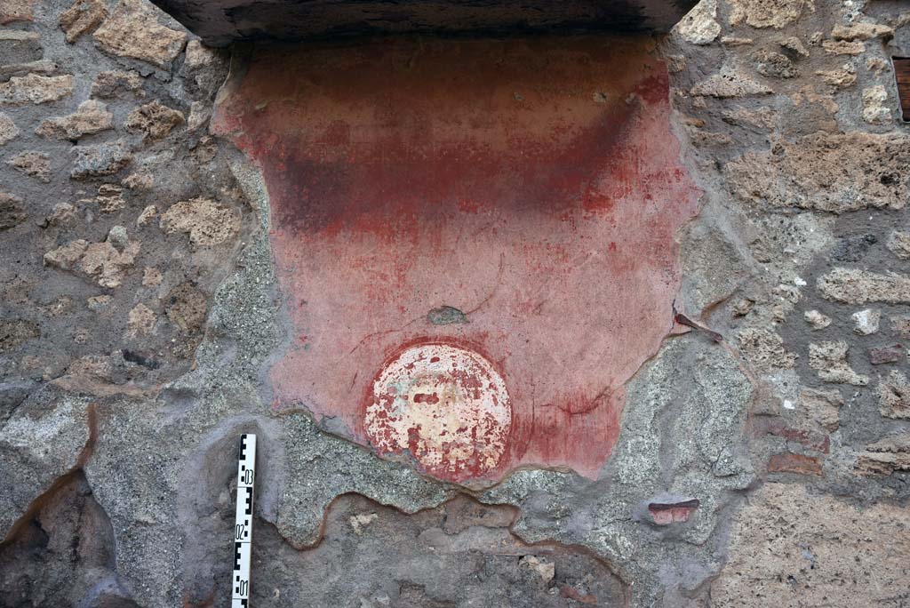 I.4.25/1.4.5 Pompeii. October 2019. North ala 13, detail of medallion on north wall.
Foto Tobias Busen, ERC Grant 681269 D�COR.
