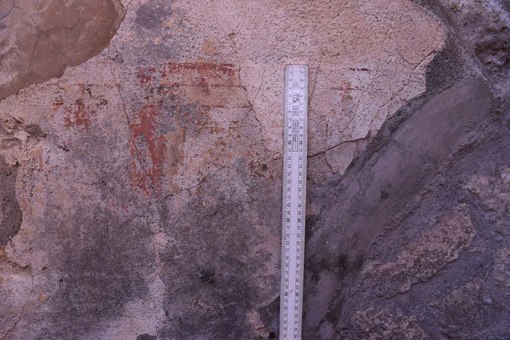 I.4.25 Pompeii. October 2019. Room 36, detail from north end of west wall in cubiculum. 
Foto Tobias Busen, ERC Grant 681269 D�COR.
