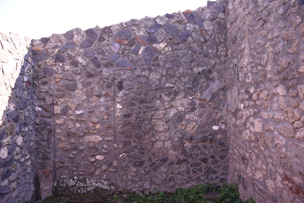 I.4.25/I.4.5 Pompeii. October 2019. Tepidarium 40, looking towards south wall.
Foto Tobias Busen, ERC Grant 681269 D�COR.
