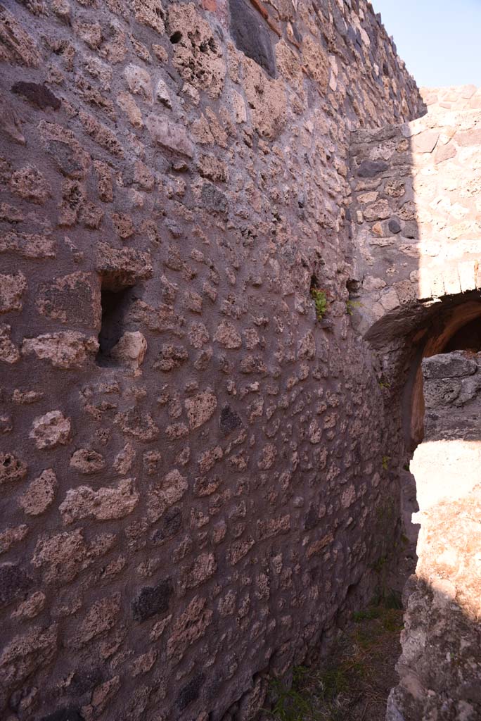 I.4.25/I.4.5 Pompeii. October 2019. Unnumbered corridor/room, north wall and north-east corner.
Foto Tobias Busen, ERC Grant 681269 D�COR.
