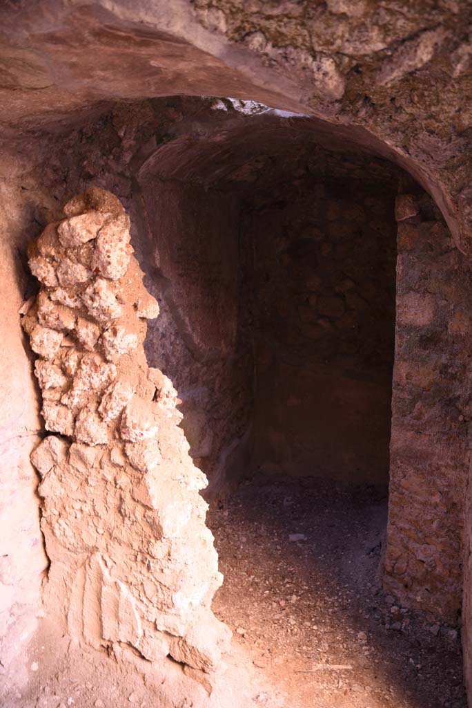 I.4.25/I.4.5 Pompeii. October 2019. 
Unnumbered corridor/room, looking south to second vaulted area on south side of first vaulted area.
Foto Tobias Busen, ERC Grant 681269 D�COR.
