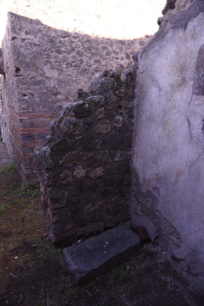 I.4.25 Pompeii. October 2019. Room 63, detail from north-west corner.
Foto Tobias Busen, ERC Grant 681269 D�COR.

