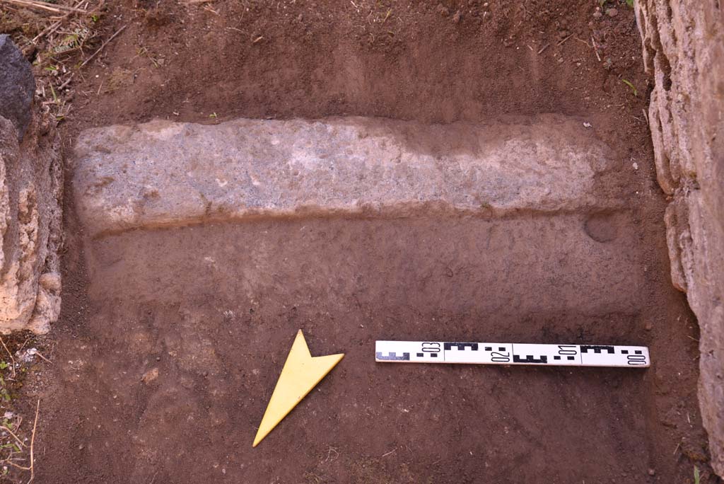 I.4.25 Pompeii. October 2019. Room 63, detail of doorway threshold into room 64.
Foto Tobias Busen, ERC Grant 681269 D�COR.

