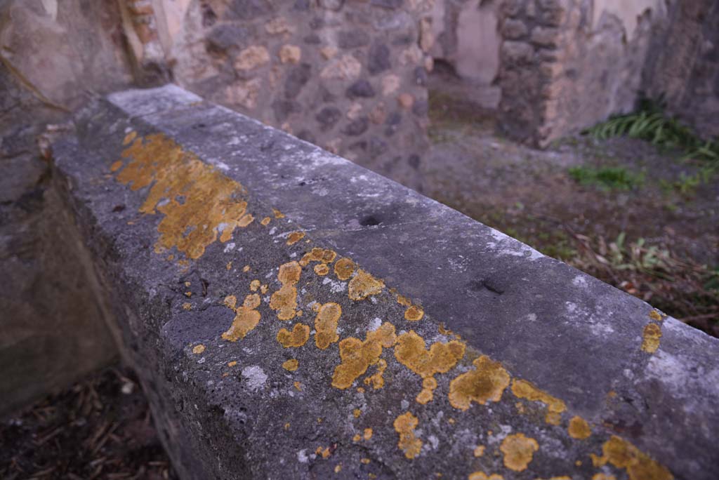 I.4.25 Pompeii. October 2019. Upper Peristyle 56, window sill to north portico in north-west corner.
Foto Tobias Busen, ERC Grant 681269 D�COR.
