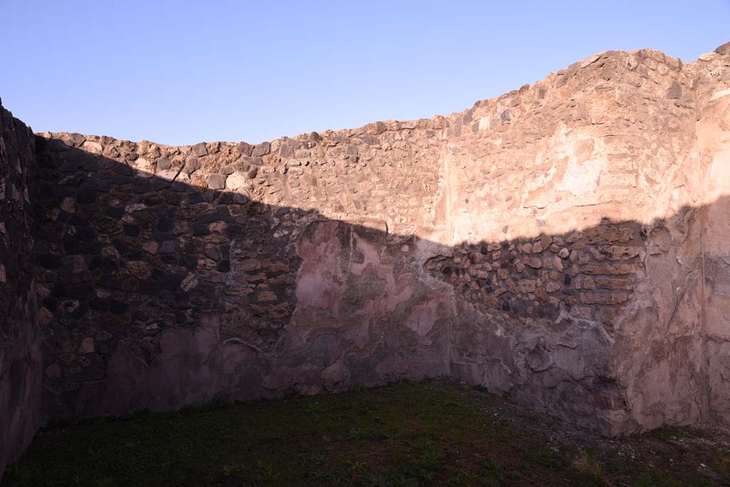 I.4.25 Pompeii. October 2019. Room 57, looking towards west wall and north-west corner
Foto Tobias Busen, ERC Grant 681269 D�COR.
