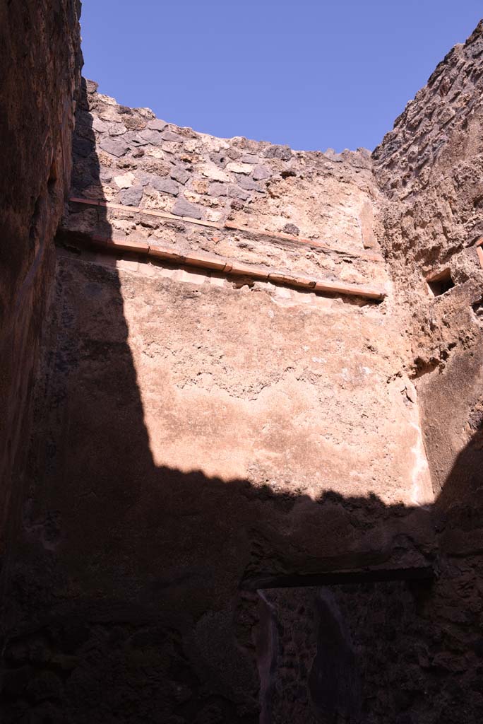 I.4.27 Pompeii. October 2019. Upper north wall.
Foto Tobias Busen, ERC Grant 681269 D�COR.
