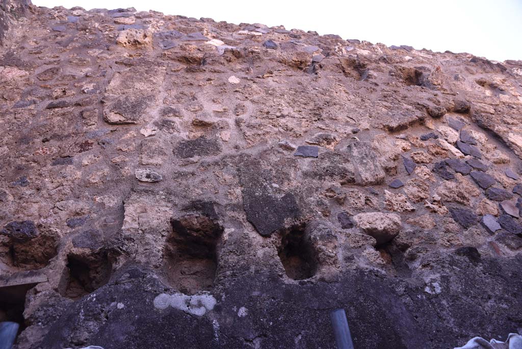 I.4.28 Pompeii. October 2019. Room 65, upper west wall.
Foto Tobias Busen, ERC Grant 681269 D�COR.
