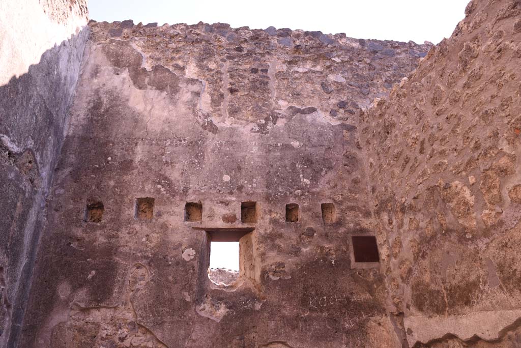 I.4.28 Pompeii. October 2019. Room 29, upper south wall.
Foto Tobias Busen, ERC Grant 681269 D�COR.
