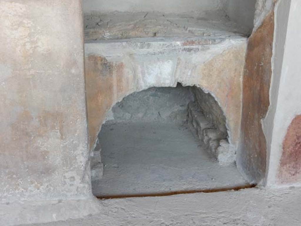 I.6.2 Pompeii. May 2016. Recess in north wall. Photo courtesy of Buzz Ferebee.