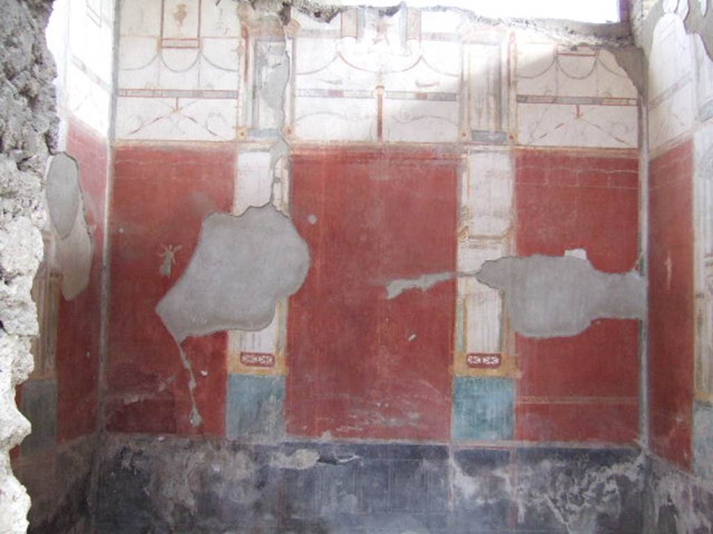 I.6.4 Pompeii.  March 2009.  Room 5, North west corner.