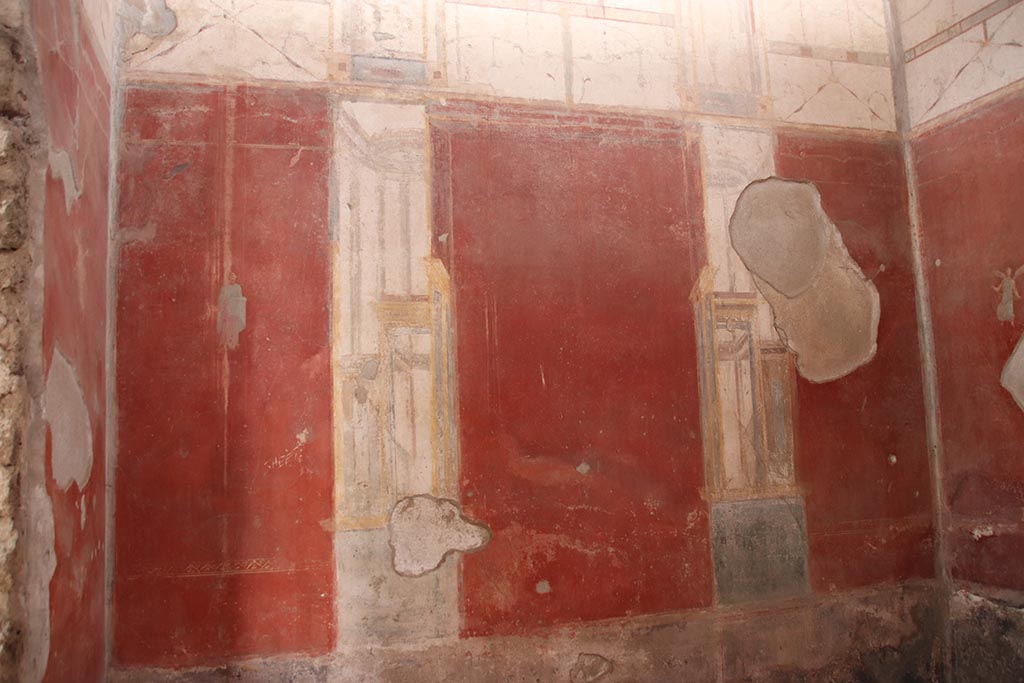 I.6.4 Pompeii. December 2005.  Doorway to Room 6.
