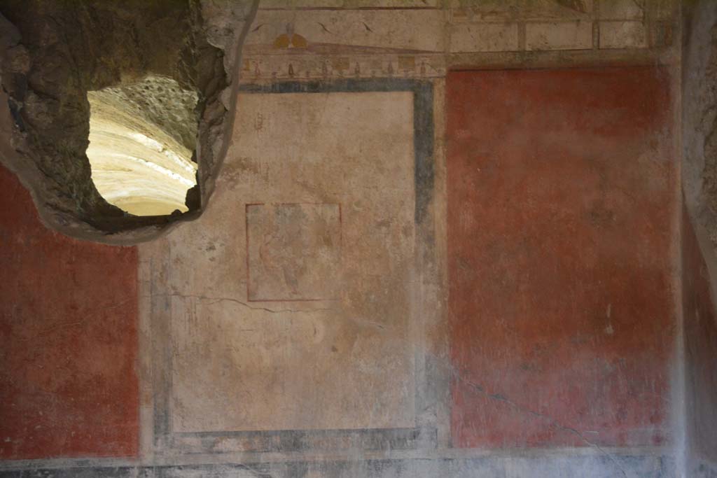 I.6.15 Pompeii. March 2019. Room 11, looking towards east wall.
Foto Annette Haug, ERC Grant 681269 DÉCOR