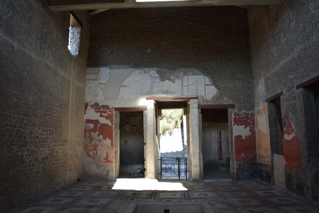 I.7.1 Pompeii. October 2019. Looking towards north wall of atrium with three doorways.
Foto Annette Haug, ERC Grant 681269 D�COR.
