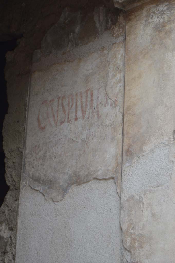 I.7.1 Pompeii. October 2017. West wall of entrance corridor with painted graffiti.
Foto Taylor Lauritsen, ERC Grant 681269 DÉCOR.