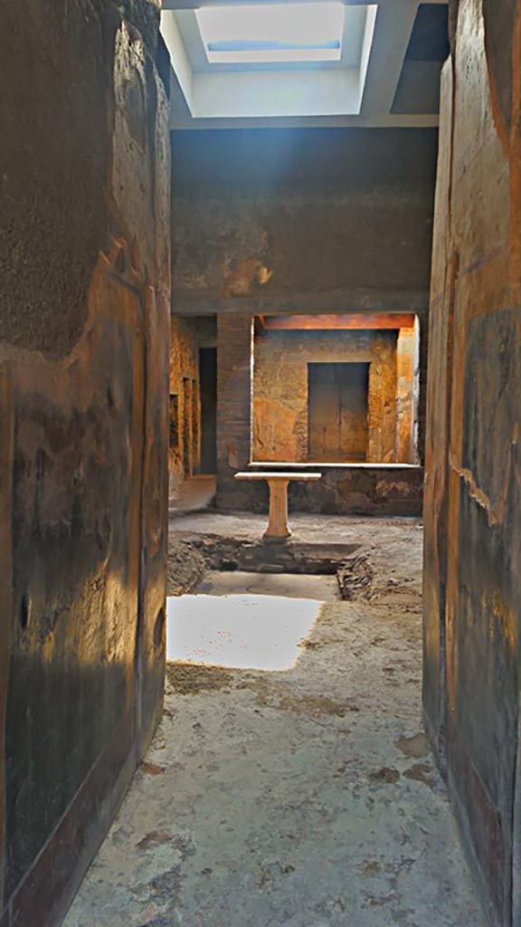 I.7.3 Pompeii. 2015/2016.
Looking south along entrance corridor. Photo courtesy of Giuseppe Ciaramella.
