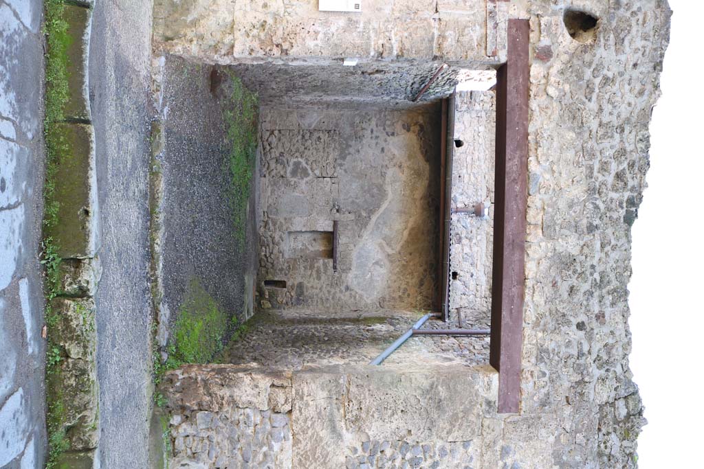I.7.6 Pompeii. May 2005. Entrance doorway.